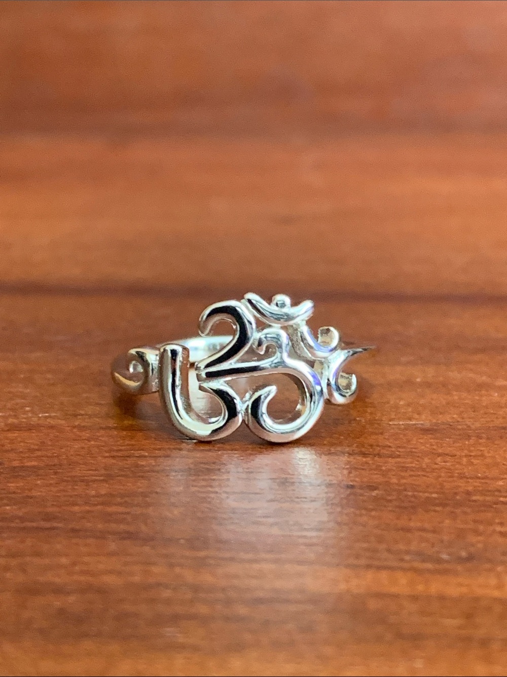 New 925 Silver Om Ring sizes 5.75 & 8
